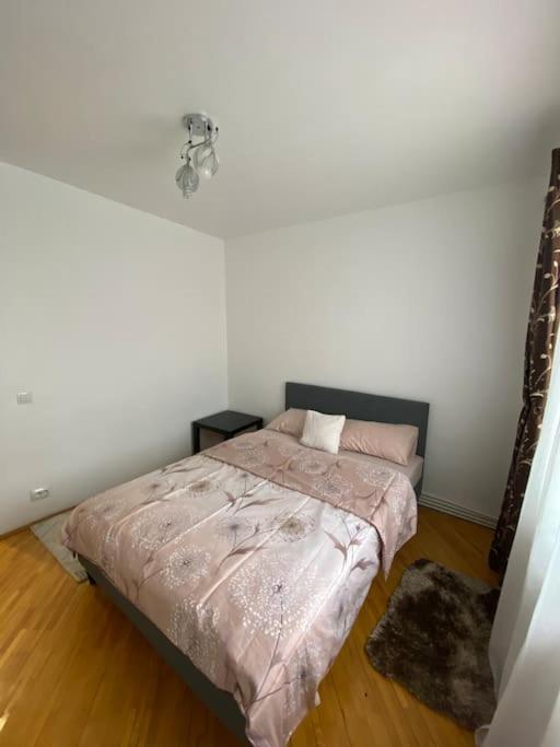 The Urban Hub 1 Lejlighed Iasi Eksteriør billede